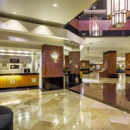 Condotel With Free Parking Wifi Central Ac